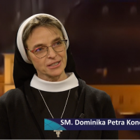 Sestra Dominika u Kulatého stolu